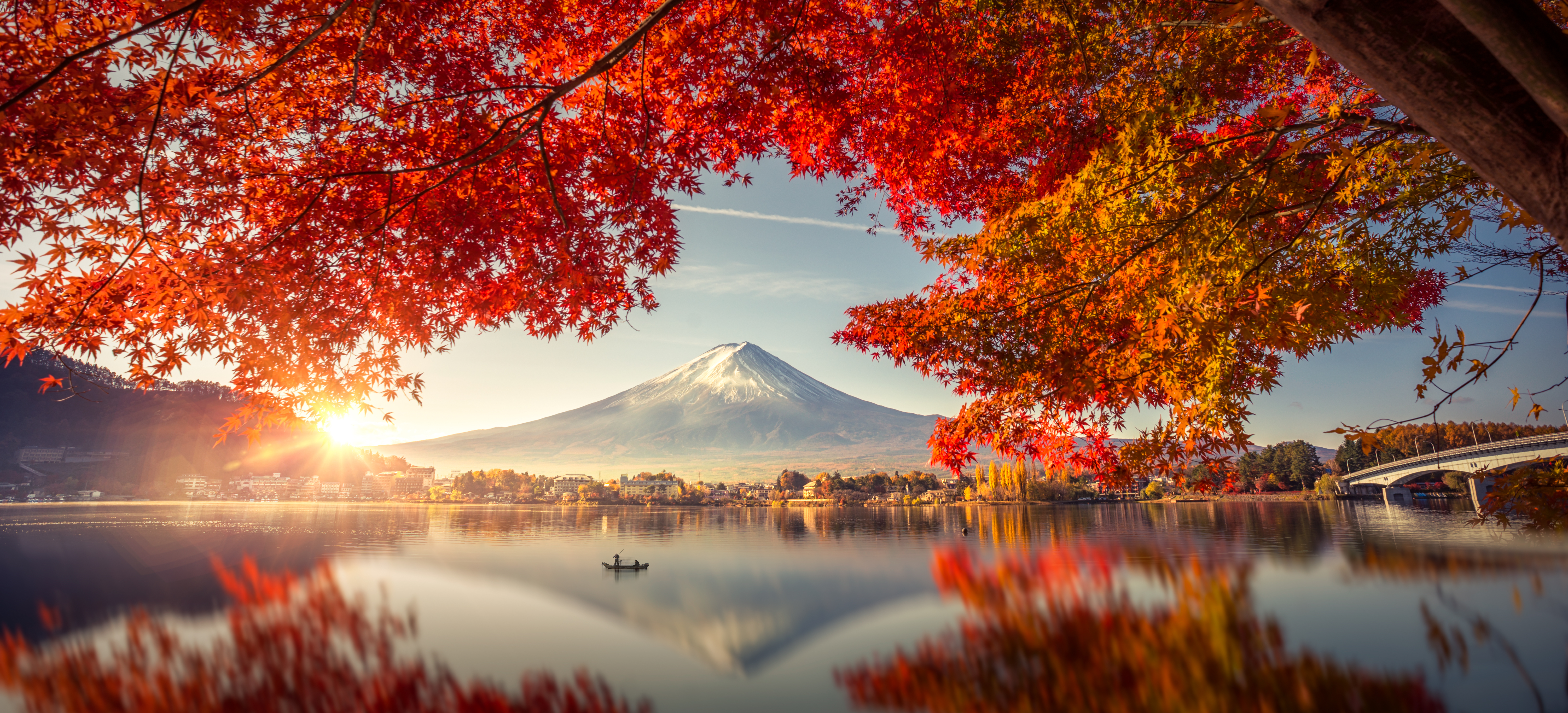 Fall In Love With Japan In Autumn