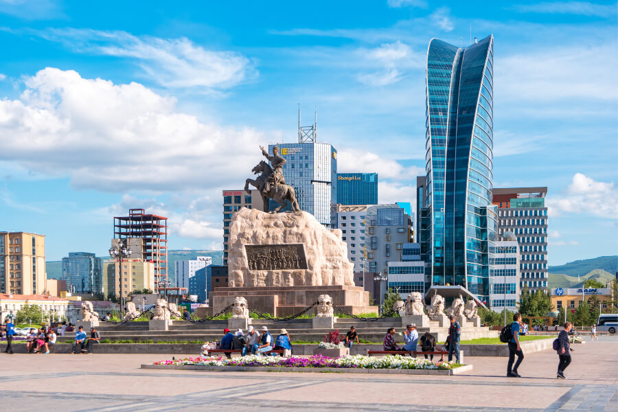 Locals at the Sukhbaatar Square