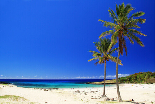 A picturesque white sand beach in Easter Island, Chile.