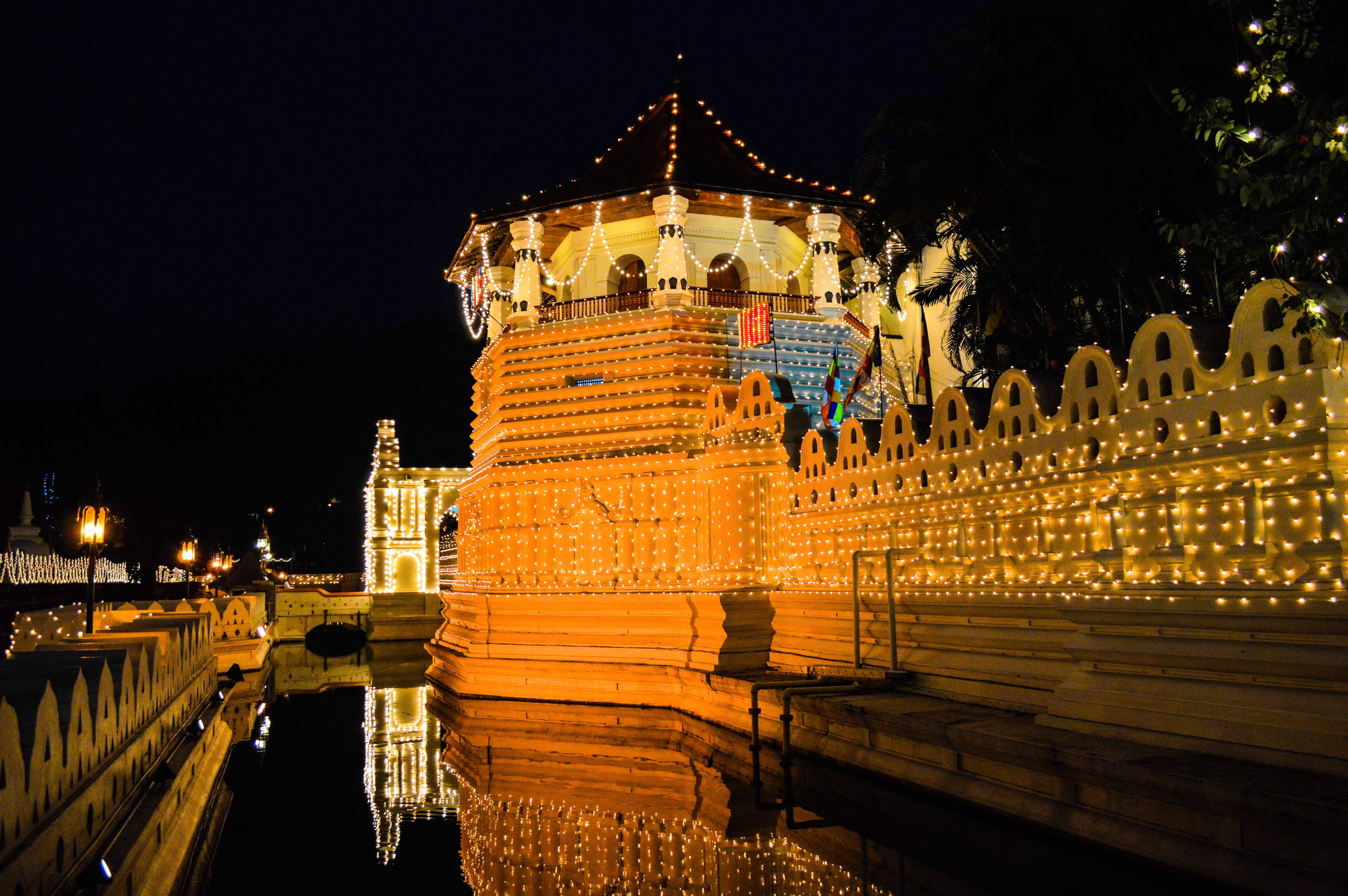 Temple of Sacred Tooth at Night