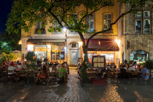 Nothing beats  a restaurant in Lyon under the night sky, and this is what keeps tourists flocking to the area.