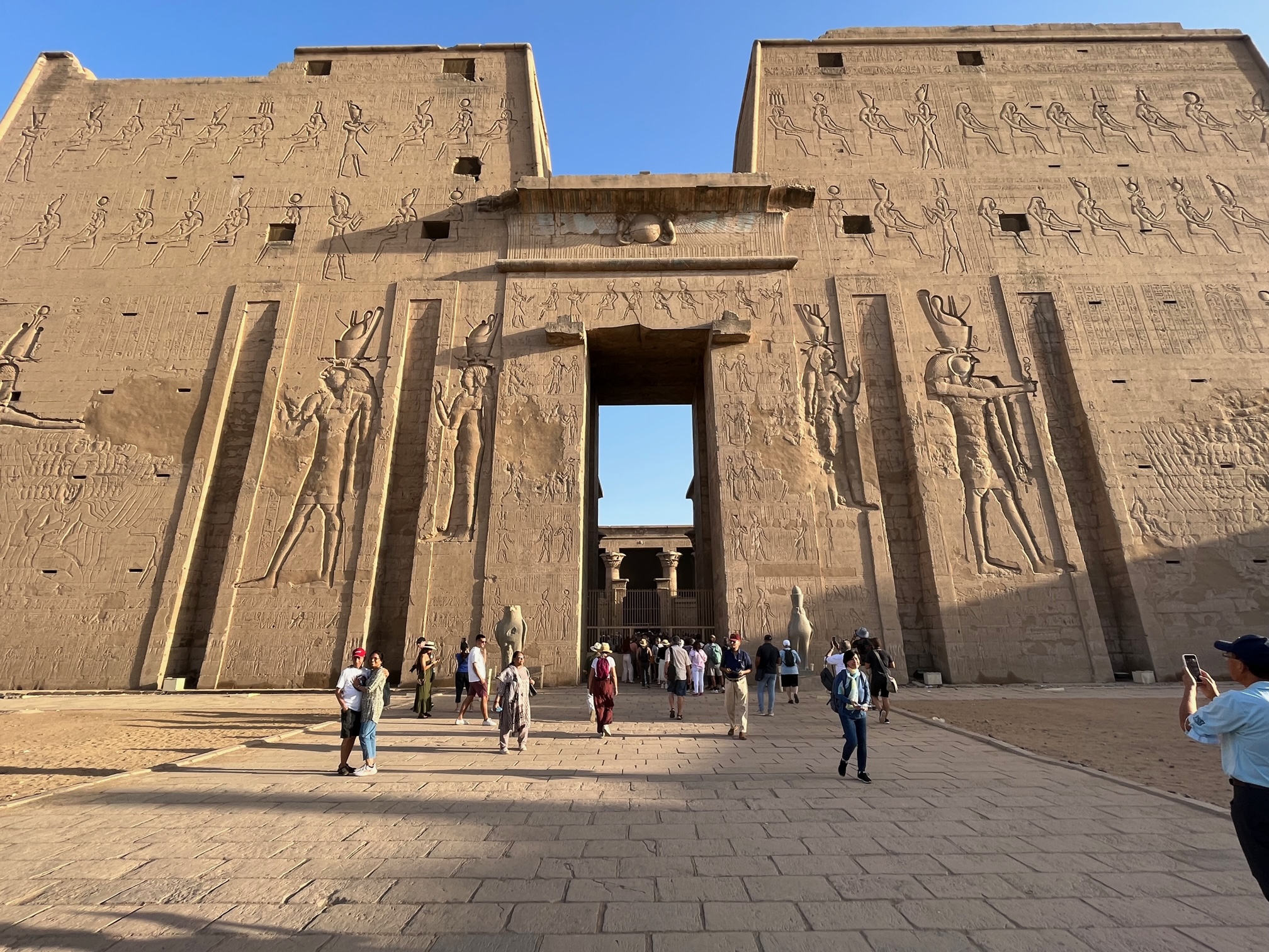 Customers On Tour: Egypt Uncovered & Jordan With Nile Cruise