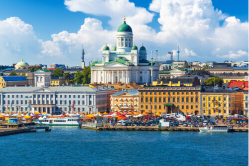 The bustling, picturesque Helsinki Harbour boasts fantastic views year round.