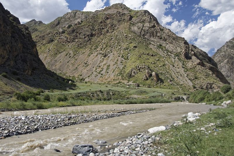 The Hissar Mountains stretch over 200 km across Tajikistan and Uzbekistan