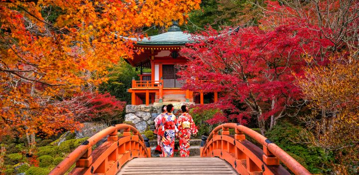 Fall in love with Japan in autumn - Inspiring Vacations