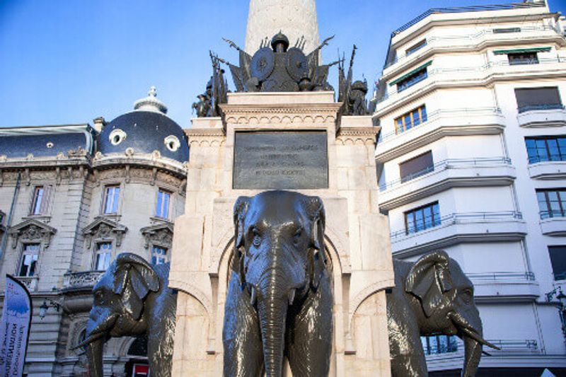 The iconic Fontaine des Elephants in Chambery.