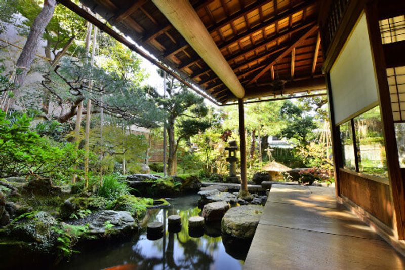 The peaceful Nomura Clan Bukeyashiki house in Kanazawa, Japan.