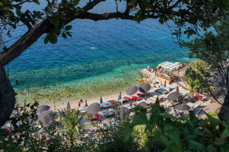 The blue seas of Uvala Lapad Beach.