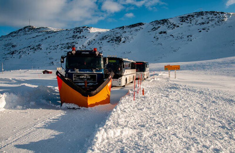 Travelling from Honningsvag to North Cape.