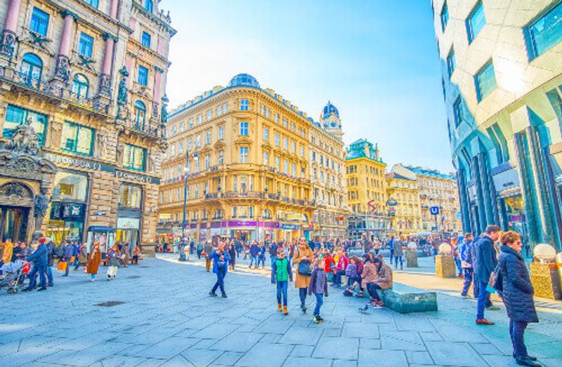 The small Stock in Eisen Platz square is always crowded due to its location between Stephansplatz and Graben in Vienna.