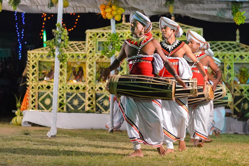 The Kohomba Kankariya has deep roots in Sri Lankan legend.