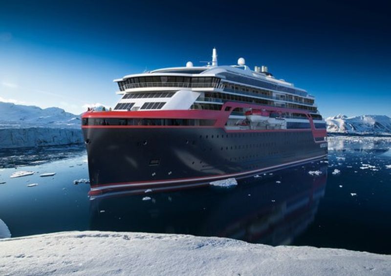 The front view of MS Roald Amundsen, Hurtigruten.