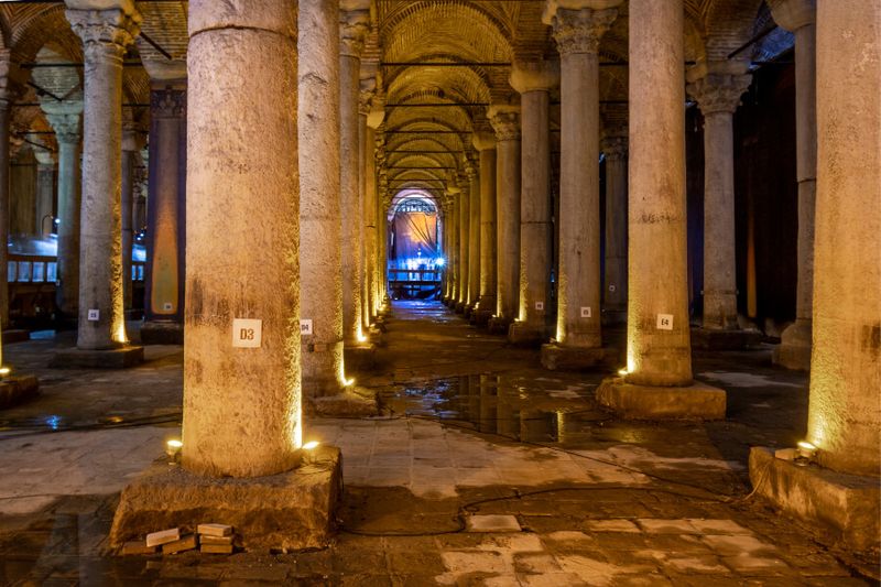 The Roman Basilica Cistern is an ancient underground city with hundrends of large columns.