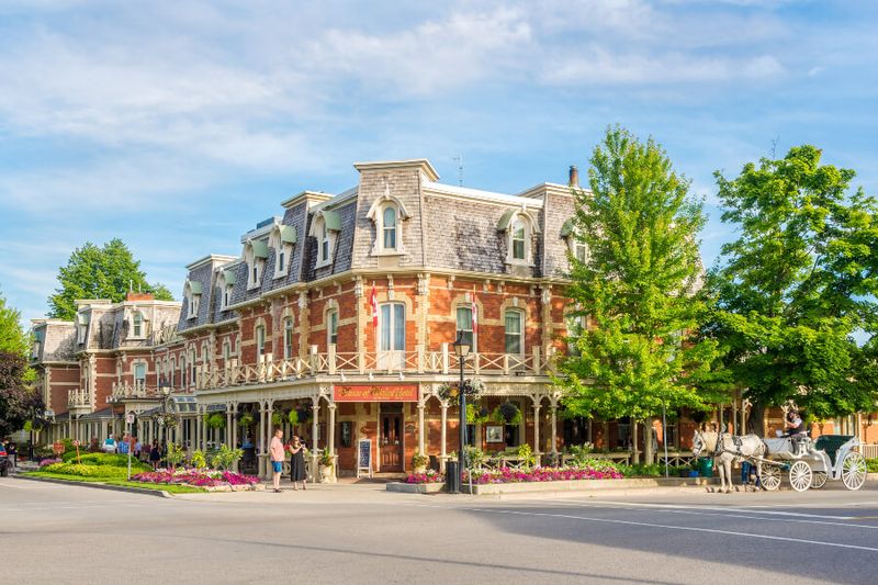 The quaint streets of Niagara on the lake town in Ontario.