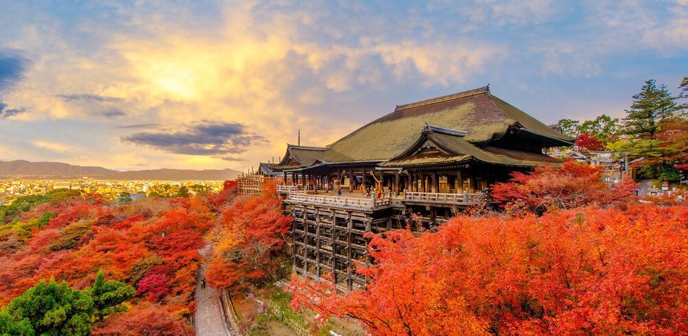 When is the best time to visit Japan - Inspiring Vacations