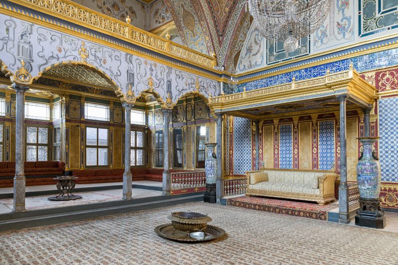 :Exquisite detailing within the throne room inside Topkapi Palace.